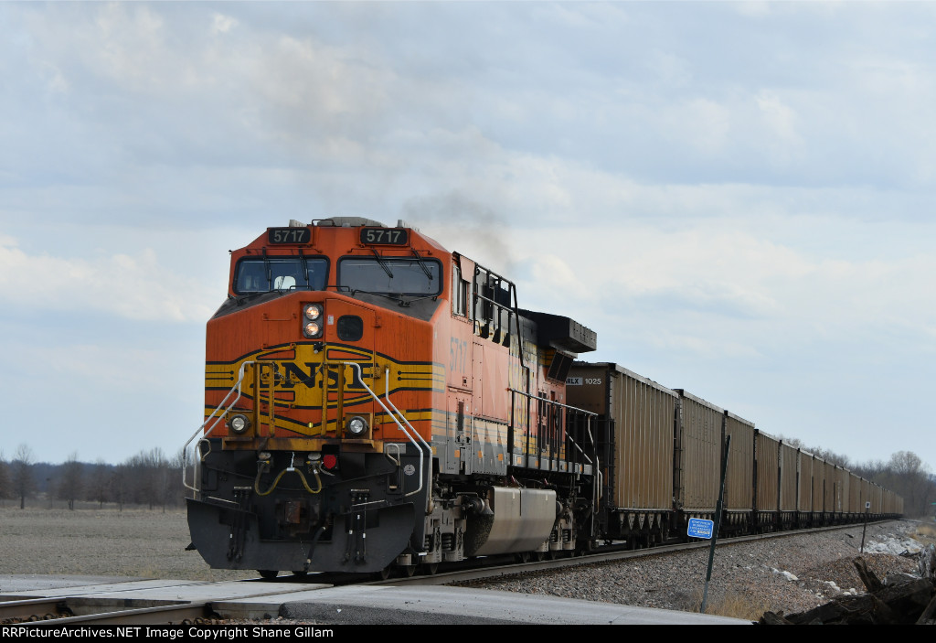 BNSF 5717 Dpu